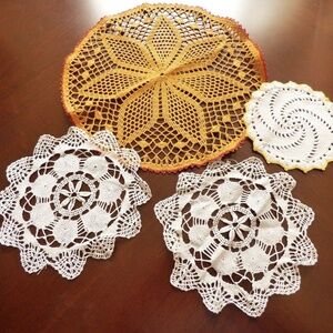 VTG lot of 4 Table Doily Lace Center Mat Dresser hand crochet White Orange